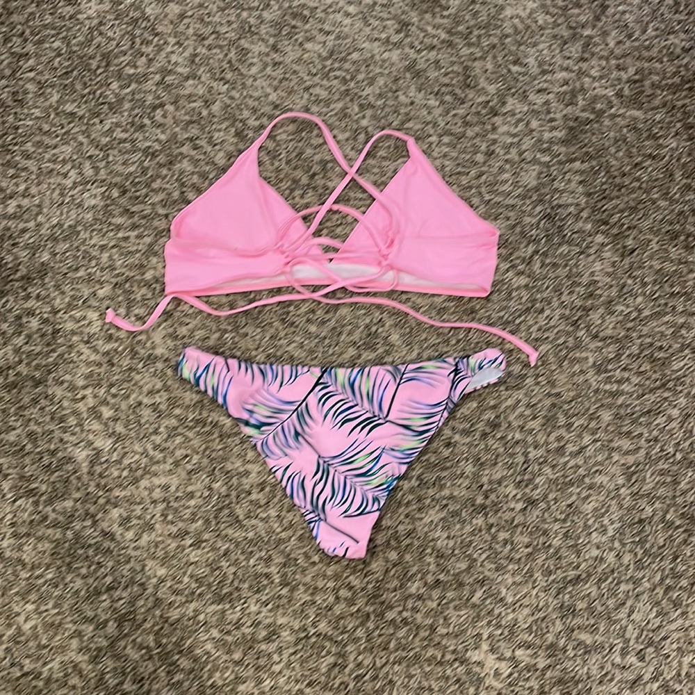 Pink Bikini - image 3